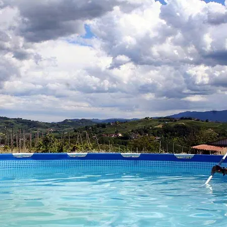 Villa Casa Fernanda Montecalvo Versiggia